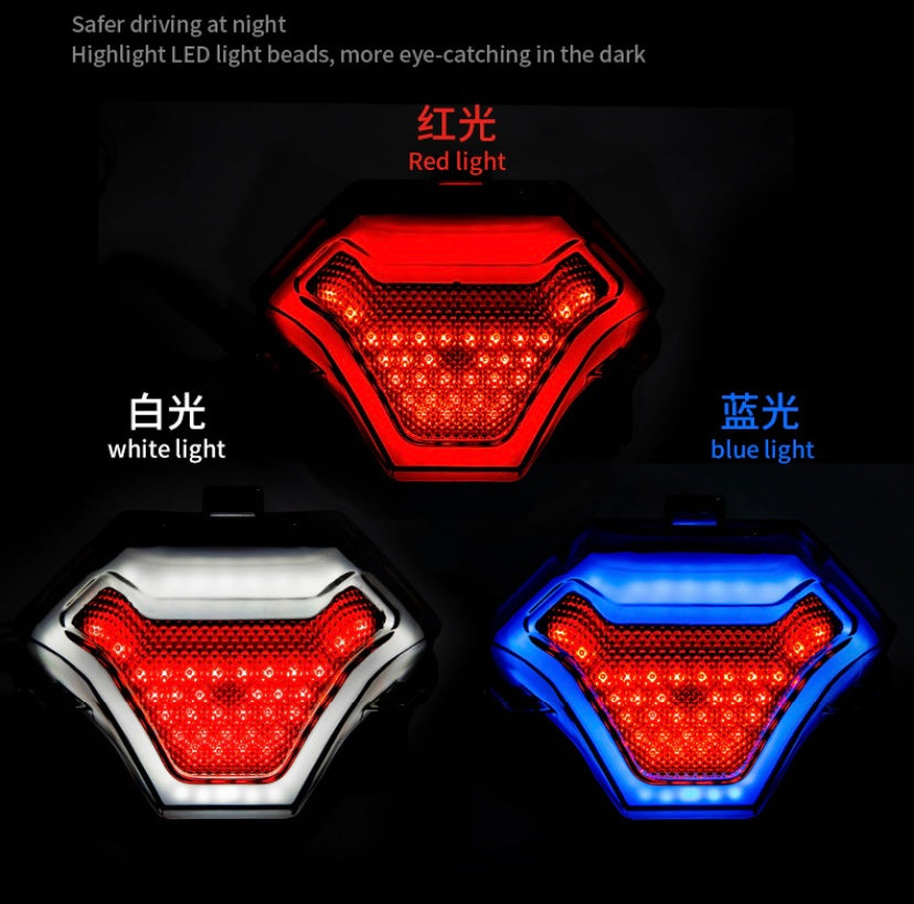 Motorcycle LED Integrated Tail Light with Turn Signal for Yamaha R25 R3 MT03 MT07